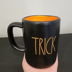 Rae Dunn Trick or Treat mug